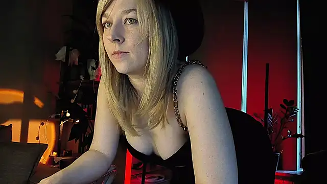 5 in one online show from December 17, 8:01 am