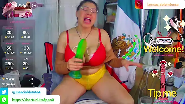 LaInsaciableIntensa online show from February 28, 1:26 am