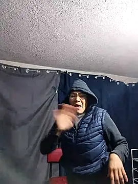 LaInsaciableIntensa online show from October 30, 2:13 am