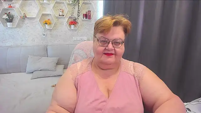 Snapshot of _big_love_ chatting on April 1, 8:04 am big love online show from April 1, 8:04 am