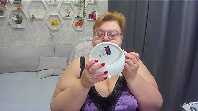 Snapshot of _big_love_ chatting on April 1, 8:06 pm big love online show from April 1, 8:06 pm