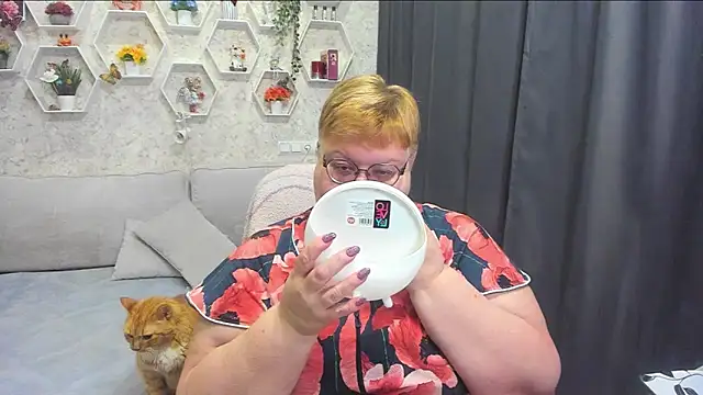 Snapshot of _big_love_ chatting on April 18, 7:58 pm big love online show from April 18, 7:58 pm