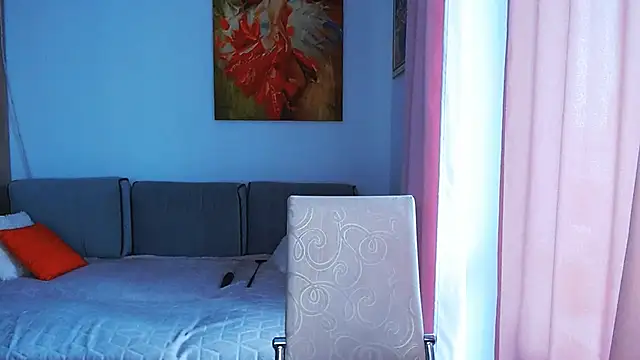 Snapshot of Magic_Blondie chatting on October 26, 12:22 pm Magic Blondie online show from October 26, 12:22 pm