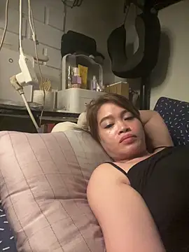 Snapshot of pinay4uwithagoodheart chatting on June 4, 6:47 pm pinay4uwithagoodheart online show from June 4, 6:47 pm