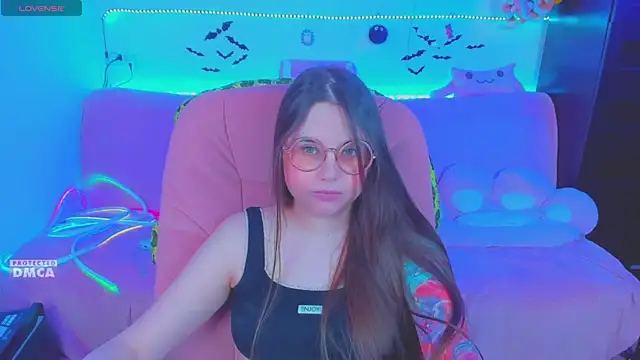 Lolisuccub online show from May 24, 3:50 pm