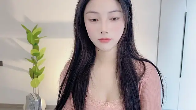 Snapshot of HaagenDazs_ chatting on February 20, 5:33 am HaagenDazs  online show from February 20, 5:33 am