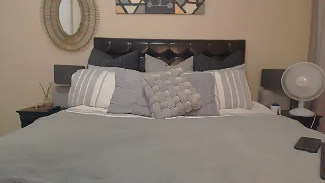 Snapshot of Creamyass22 chatting on January 28, 5:03 pm Creamyass22 online show from January 28, 5:03 pm