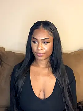 CandyLuxxxx online show from December 5, 1:36 am