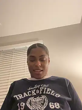 CandyLuxxxx online show from December 11, 11:21 pm