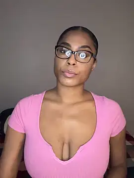 CandyLuxxxx online show from December 20, 11:37 pm