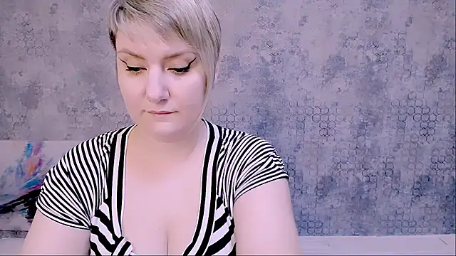 Djullia online show from March 7, 12:12 pm