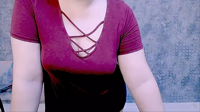 Djullia online show from March 8, 12:20 pm