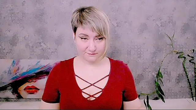 Djullia online show from January 16, 7:23 am