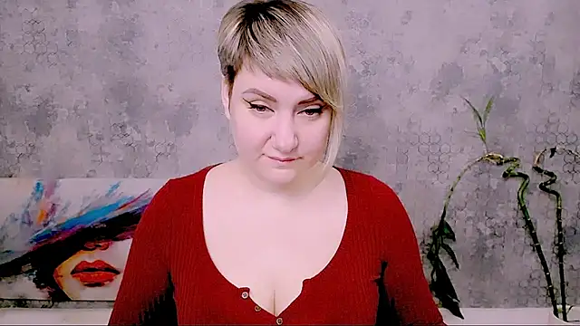 Djullia online show from February 7, 7:34 am