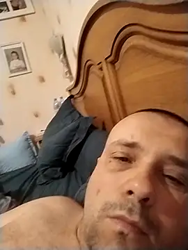 manubm03 online show from November 30, 7:56 am