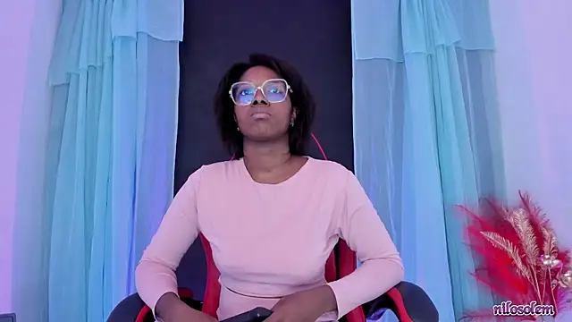 nilosolem online show from November 14, 9:35 pm