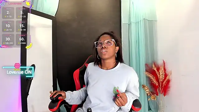 nilosolem online show from February 12, 4:18 am