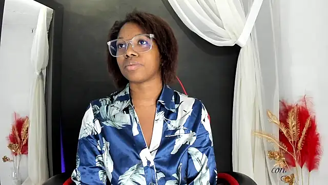 Snapshot of nilosolem chatting on May 4, 5:36 am nilosolem online show from May 4, 5:36 am