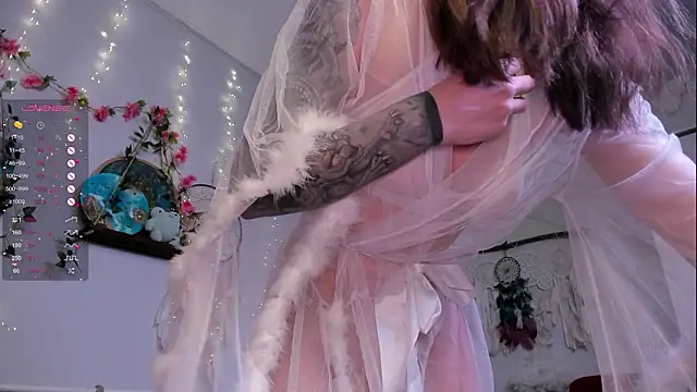 Kiralotus online show from February 6, 5:12 am