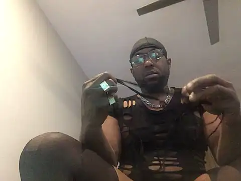 Londonfrotadejr online show from March 10, 10:15 am