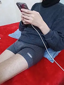 arabqueen online show from November 11, 8:31 pm