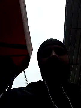 Snapshot of Govora chatting on January 22, 2:03 pm Govora online show from January 22, 2:03 pm