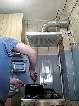 Snapshot of Govora chatting on March 22, 12:25 pm Govora online show from March 22, 12:25 pm