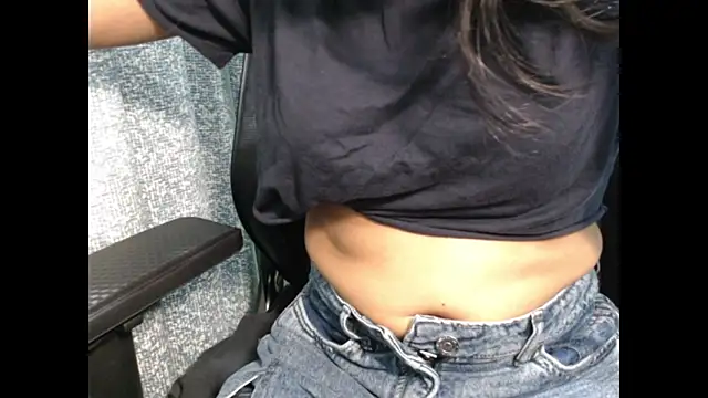 Snapshot of CuteRhea69 chatting on November 2, 3:25 pm CuteRhea69 online show from November 2, 3:25 pm