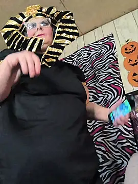 Snapshot of davisdesires@xh chatting on October 28, 1:25 pm davisdesiresxh online show from October 28, 1:25 pm