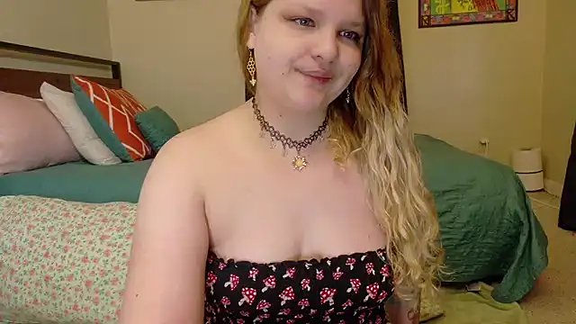 Emihaze online show from January 17, 7:17 pm