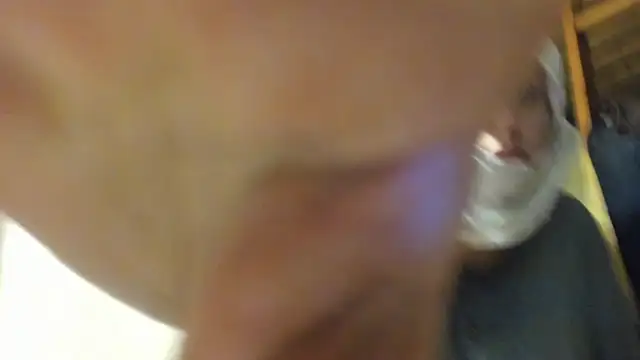 Snapshot of FrumCake chatting on March 4, 12:50 am FrumCake online show from March 4, 12:50 am