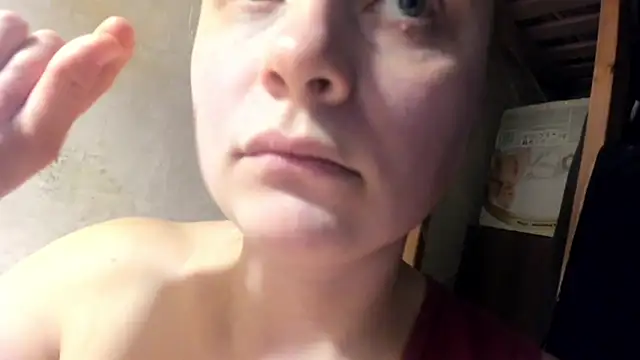 Snapshot of FrumCake chatting on March 20, 10:18 pm FrumCake online show from March 20, 10:18 pm