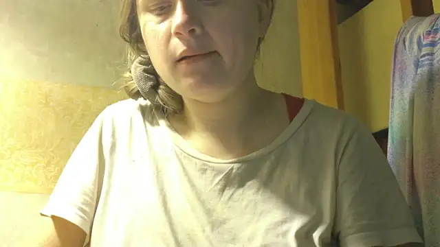 Snapshot of FrumCake chatting on May 31, 7:04 pm FrumCake online show from May 31, 7:04 pm