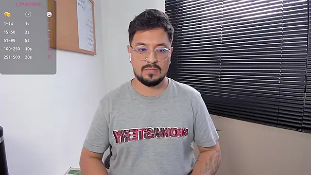 DaviidEvans  online show from December 15, 5:20 pm