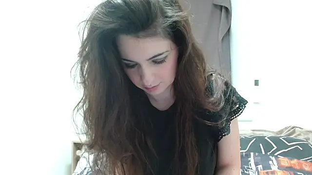 desirmiss1 online show from February 7, 7:56 am