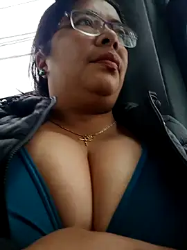   valentina18 online show from March 5, 4:24 pm