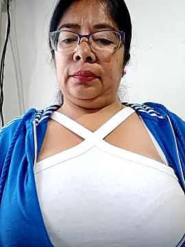   valentina18 online show from March 8, 1:14 pm