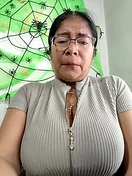   valentina18 online show from October 7, 1:08 pm