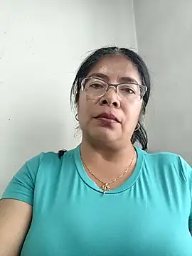   valentina18 online show from November 18, 7:18 pm