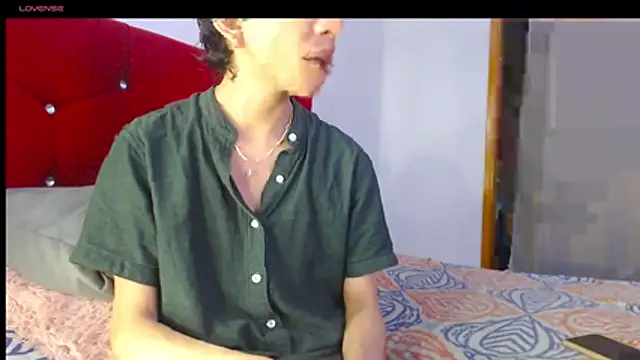 LAICK 01 online show from April 26, 1:36 am