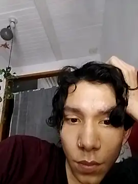 Snapshot of LAICK_01 chatting on June 2, 6:15 am LAICK 01 online show from June 2, 6:15 am