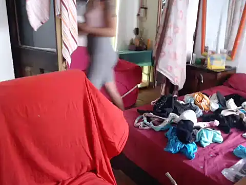 deftoolceles online show from January 18, 8:30 pm