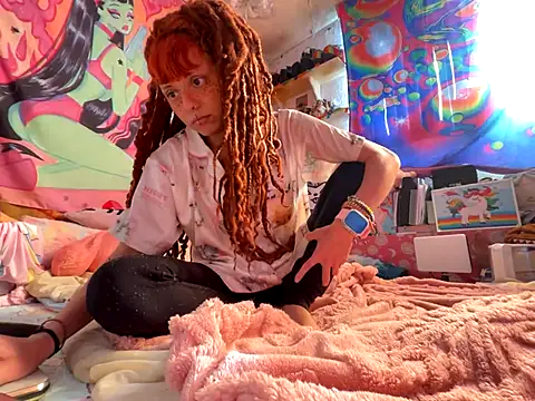 BABYUNICORN online show from November 9, 2:48 pm