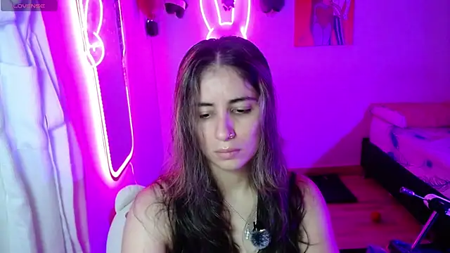 Snapshot of valentina_angel chatting on June 13, 3:15 am valentina angel online show from June 13, 3:15 am