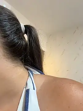 ava blue online show from December 19, 7:43 pm