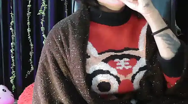 Snapshot of JannatDoll1 chatting on January 2, 1:19 pm JannatDoll1 online show from January 2, 1:19 pm