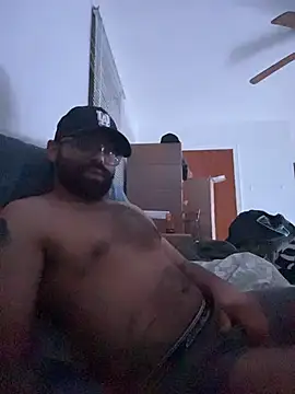 Snapshot of ojo4206 chatting on February 2, 5:17 am ojo4206 online show from February 2, 5:17 am