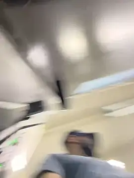 Snapshot of ojo4206 chatting on February 2, 7:01 pm ojo4206 online show from February 2, 7:01 pm