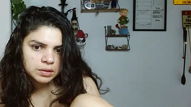 Snapshot of Nikkykora15 chatting on November 8, 6:07 pm Nikkykora15 online show from November 8, 6:07 pm