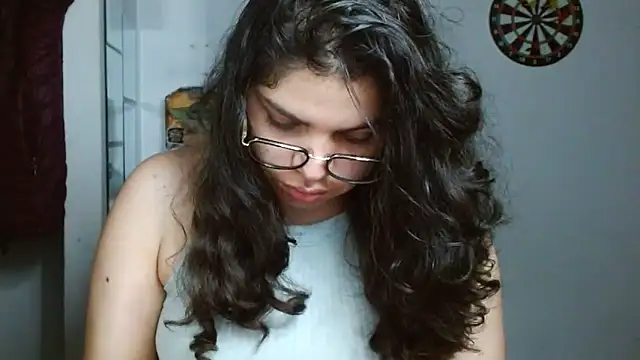 Snapshot of Nikkykora15 chatting on June 3, 1:41 am Nikkykora15 online show from June 3, 1:41 am